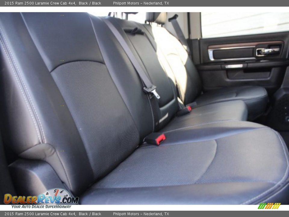 2015 Ram 2500 Laramie Crew Cab 4x4 Black / Black Photo #24