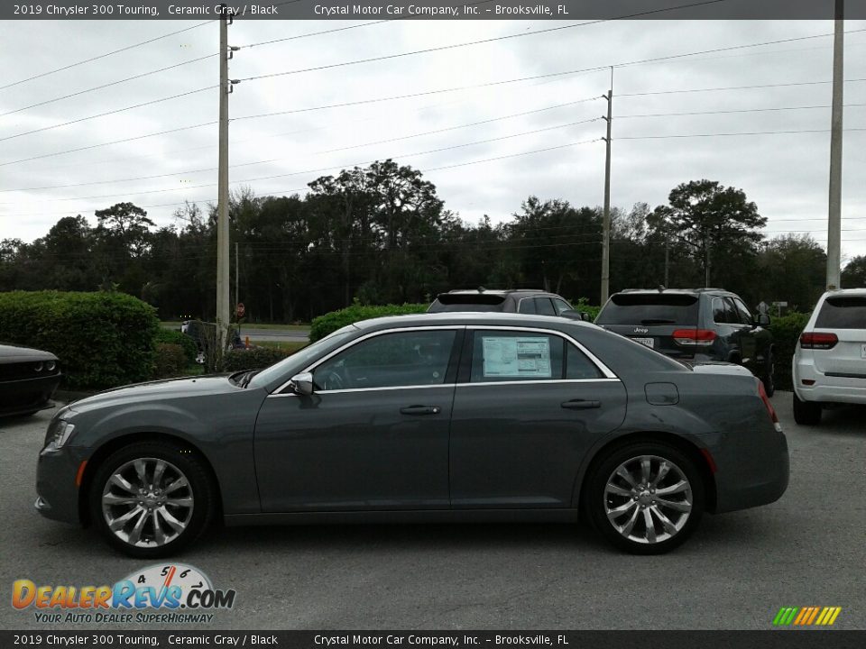 2019 Chrysler 300 Touring Ceramic Gray / Black Photo #2