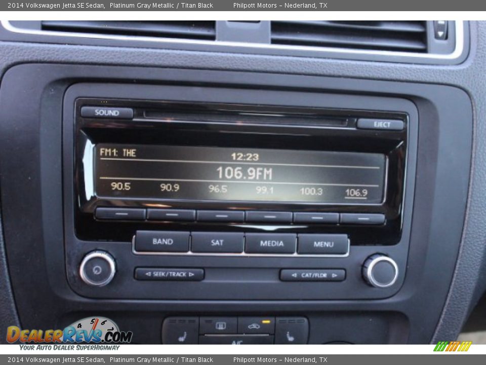 2014 Volkswagen Jetta SE Sedan Platinum Gray Metallic / Titan Black Photo #14