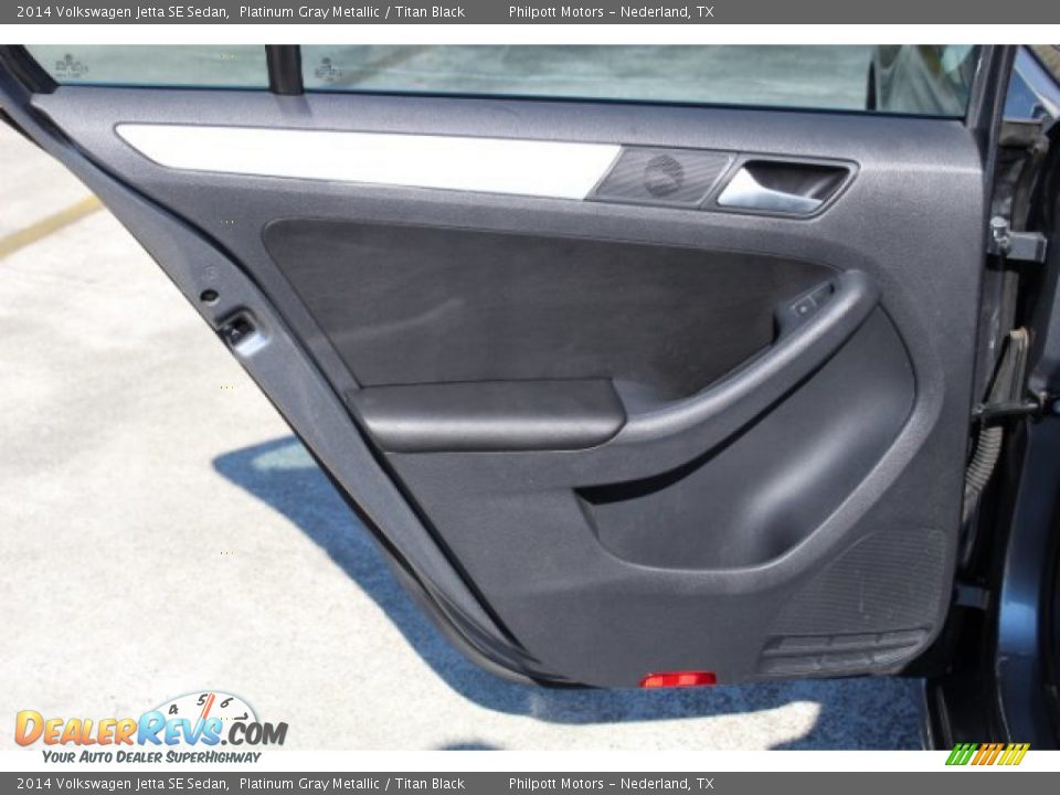 2014 Volkswagen Jetta SE Sedan Platinum Gray Metallic / Titan Black Photo #18