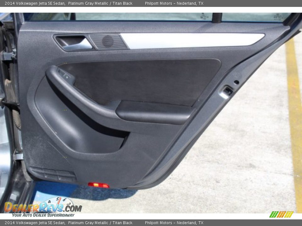 2014 Volkswagen Jetta SE Sedan Platinum Gray Metallic / Titan Black Photo #23