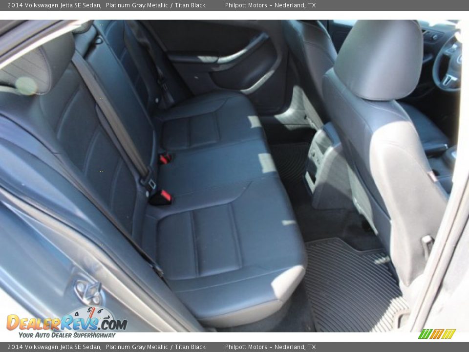 2014 Volkswagen Jetta SE Sedan Platinum Gray Metallic / Titan Black Photo #24