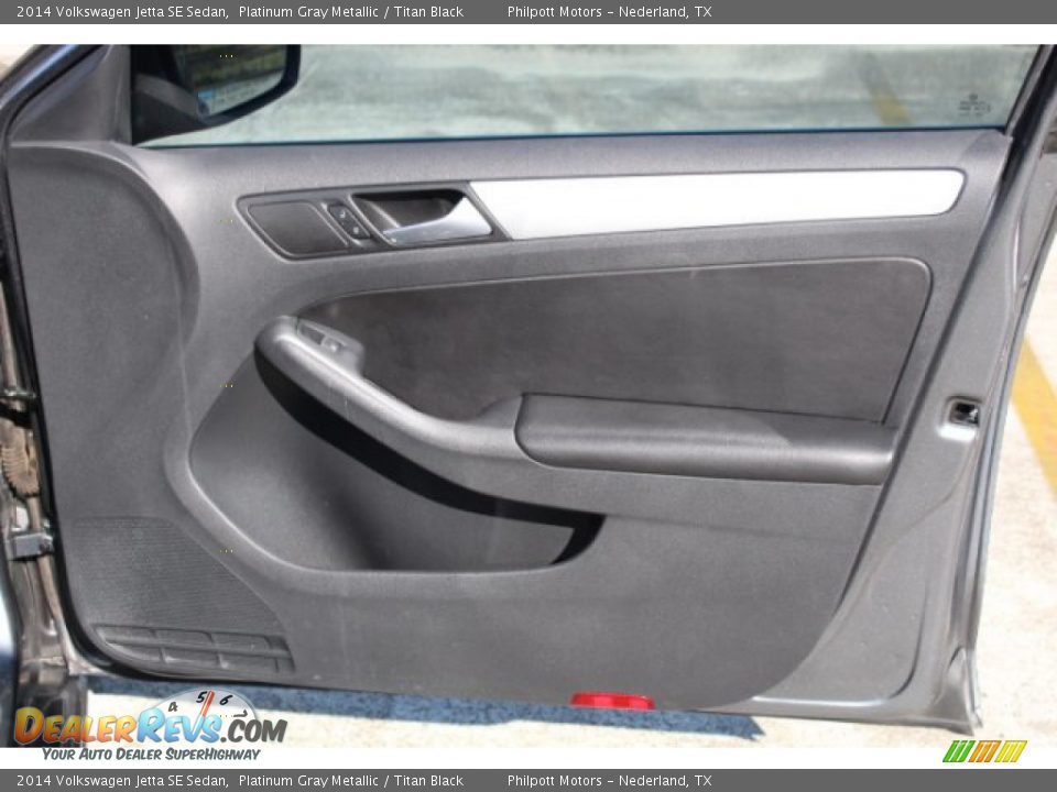 2014 Volkswagen Jetta SE Sedan Platinum Gray Metallic / Titan Black Photo #25