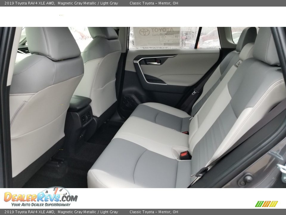 2019 Toyota RAV4 XLE AWD Magnetic Gray Metallic / Light Gray Photo #3