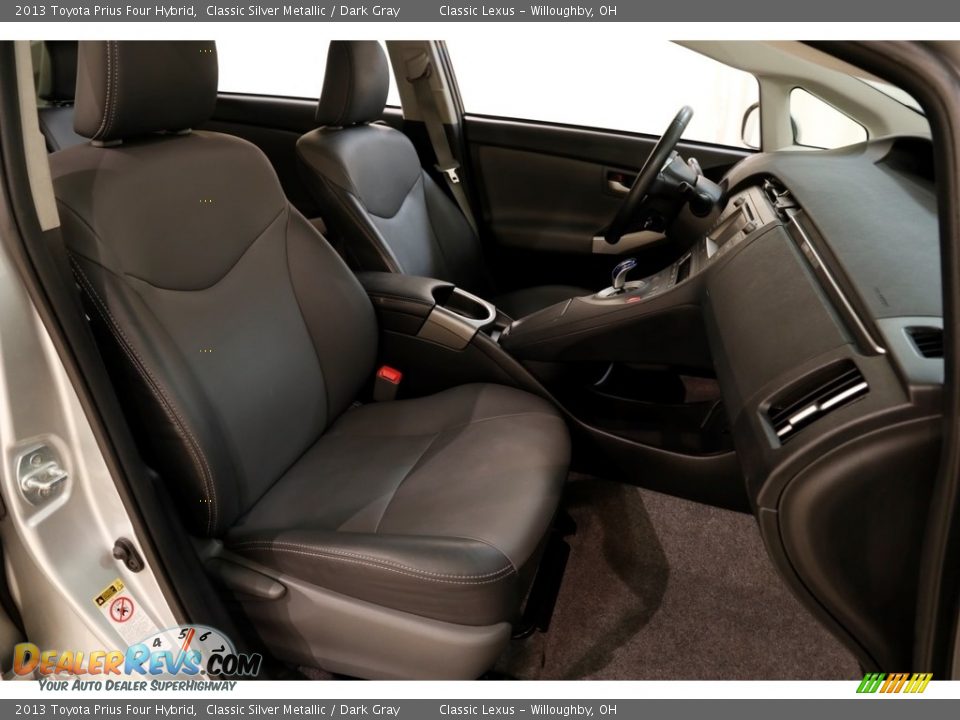 2013 Toyota Prius Four Hybrid Classic Silver Metallic / Dark Gray Photo #15