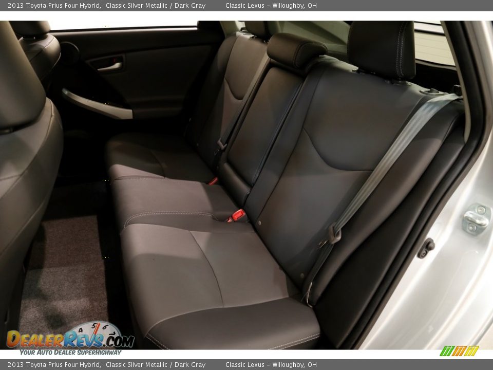 2013 Toyota Prius Four Hybrid Classic Silver Metallic / Dark Gray Photo #17