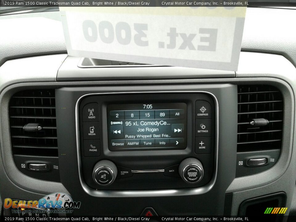 2019 Ram 1500 Classic Tradesman Quad Cab Bright White / Black/Diesel Gray Photo #15