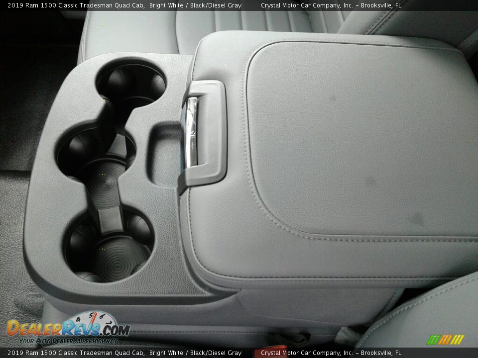2019 Ram 1500 Classic Tradesman Quad Cab Bright White / Black/Diesel Gray Photo #18