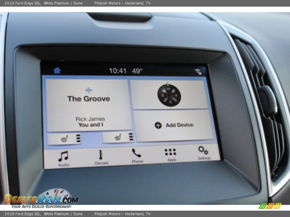 2019 Ford Edge SEL White Platinum / Dune Photo #11