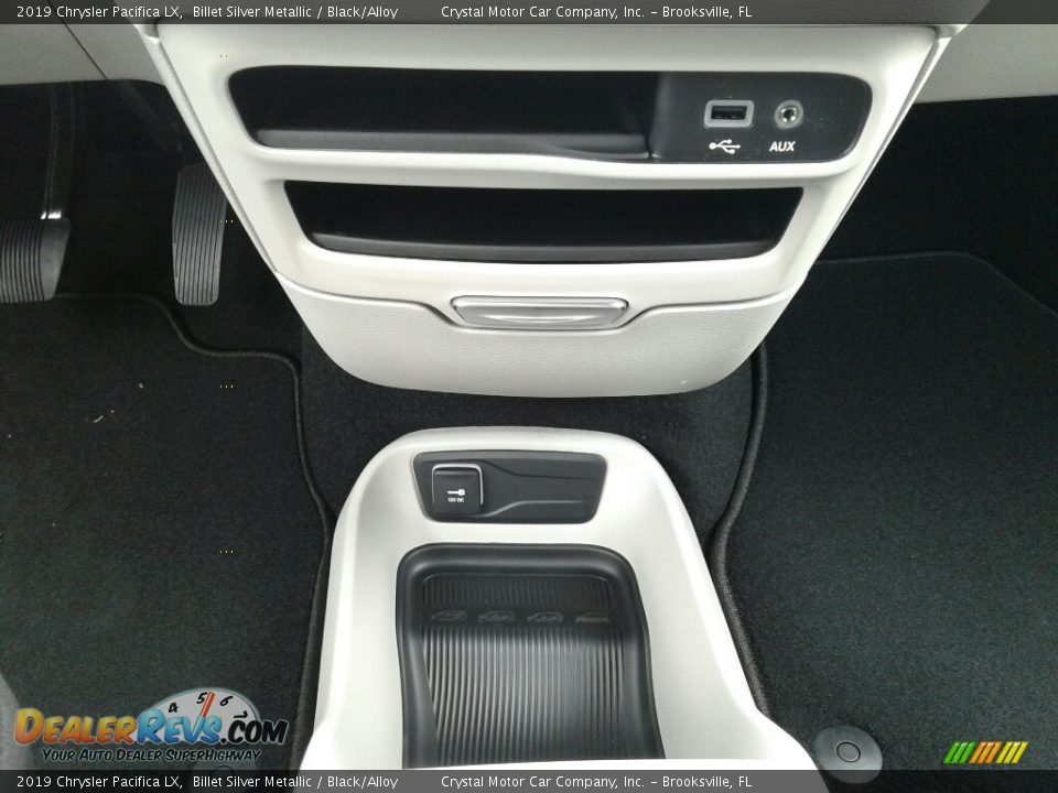 2019 Chrysler Pacifica LX Billet Silver Metallic / Black/Alloy Photo #16