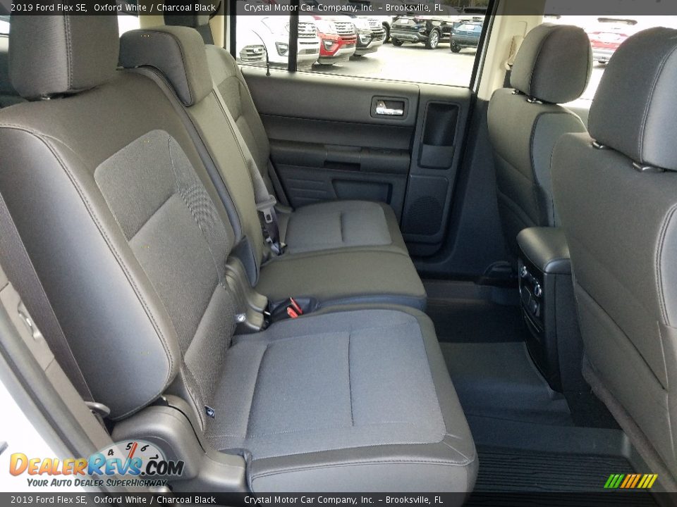 2019 Ford Flex SE Oxford White / Charcoal Black Photo #11