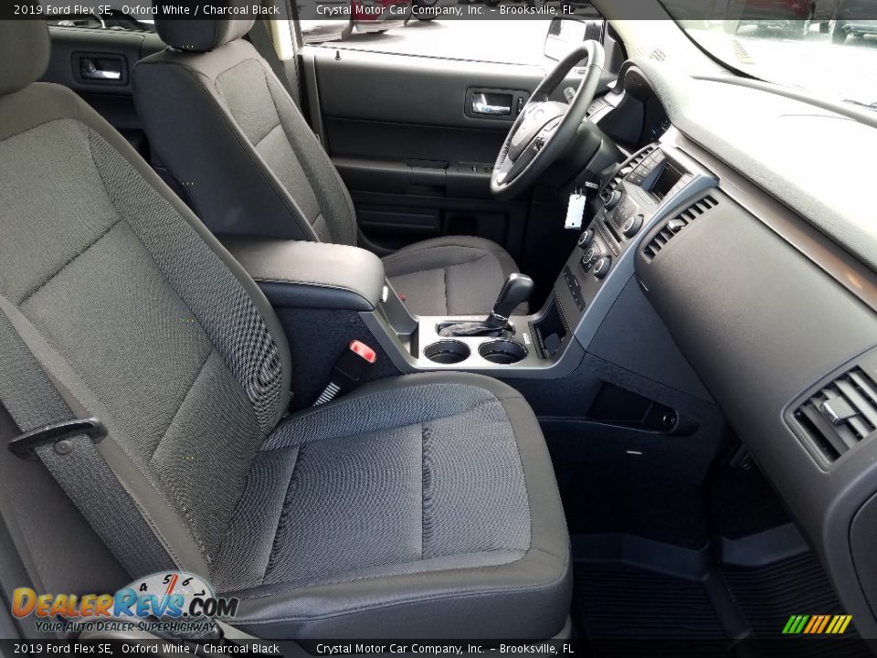 2019 Ford Flex SE Oxford White / Charcoal Black Photo #12