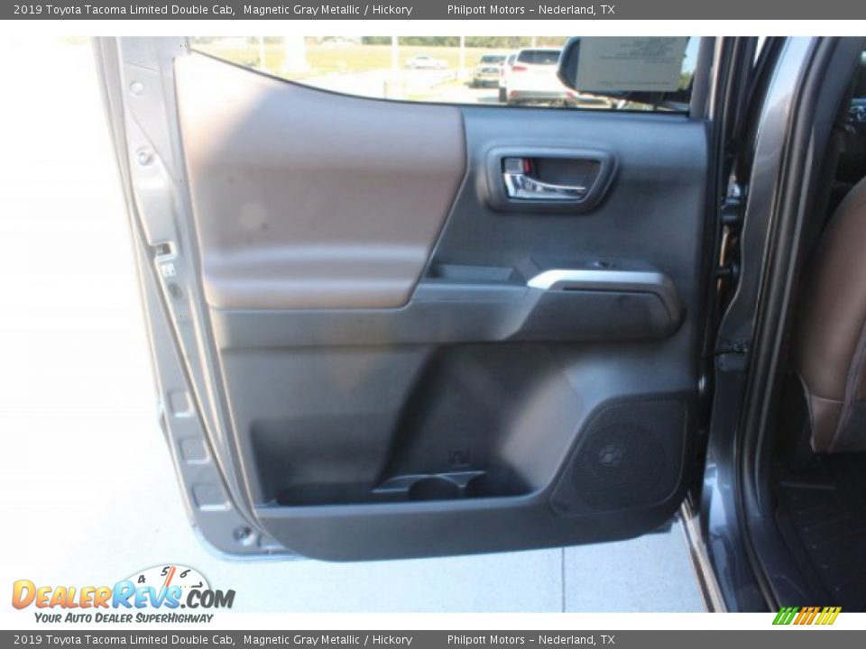 2019 Toyota Tacoma Limited Double Cab Magnetic Gray Metallic / Hickory Photo #17