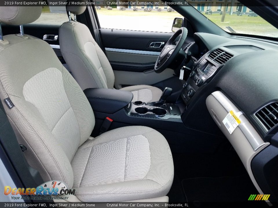 Front Seat of 2019 Ford Explorer FWD Photo #13
