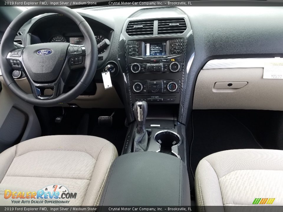 Dashboard of 2019 Ford Explorer FWD Photo #14