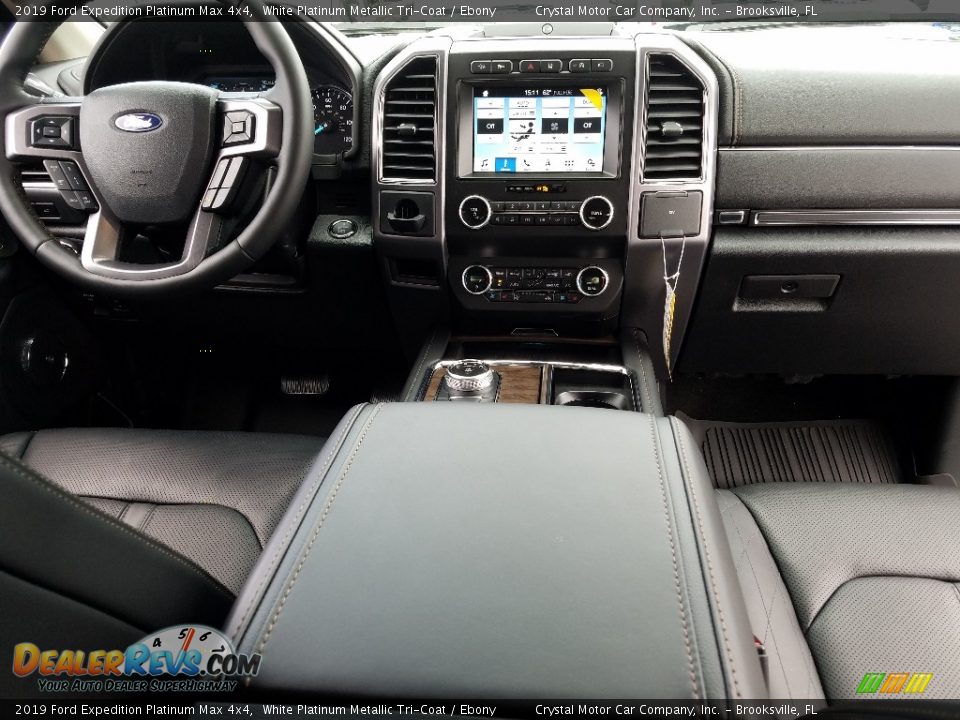 Dashboard of 2019 Ford Expedition Platinum Max 4x4 Photo #14