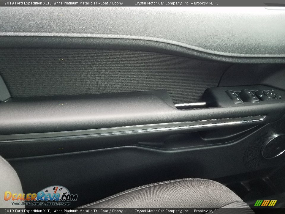 2019 Ford Expedition XLT White Platinum Metallic Tri-Coat / Ebony Photo #18