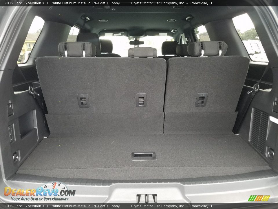 2019 Ford Expedition XLT White Platinum Metallic Tri-Coat / Ebony Photo #19