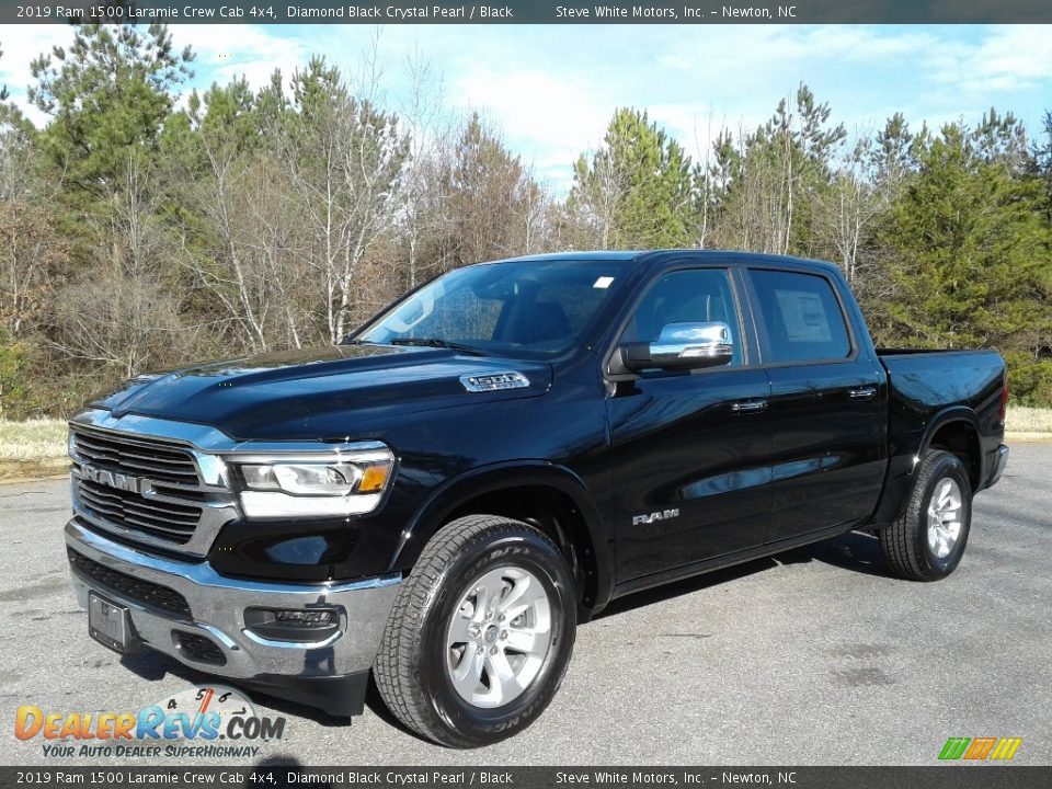 2019 Ram 1500 Laramie Crew Cab 4x4 Diamond Black Crystal Pearl / Black Photo #2