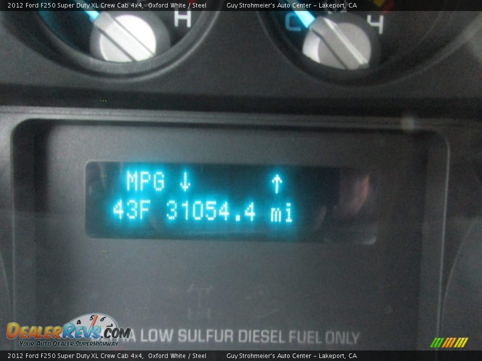 2012 Ford F250 Super Duty XL Crew Cab 4x4 Oxford White / Steel Photo #11
