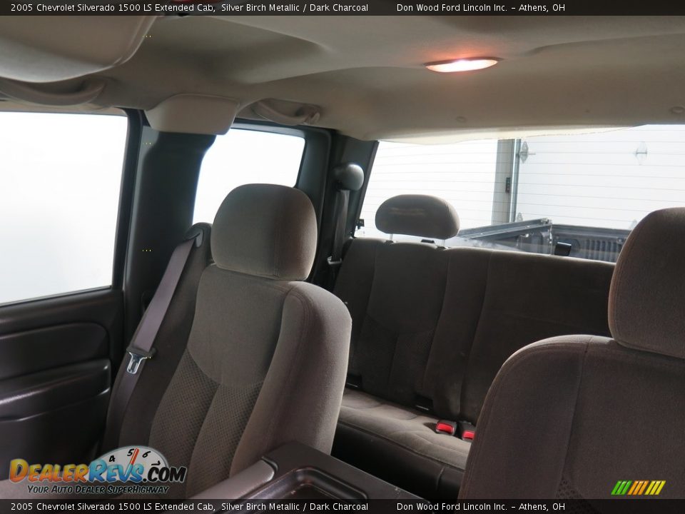 2005 Chevrolet Silverado 1500 LS Extended Cab Silver Birch Metallic / Dark Charcoal Photo #8