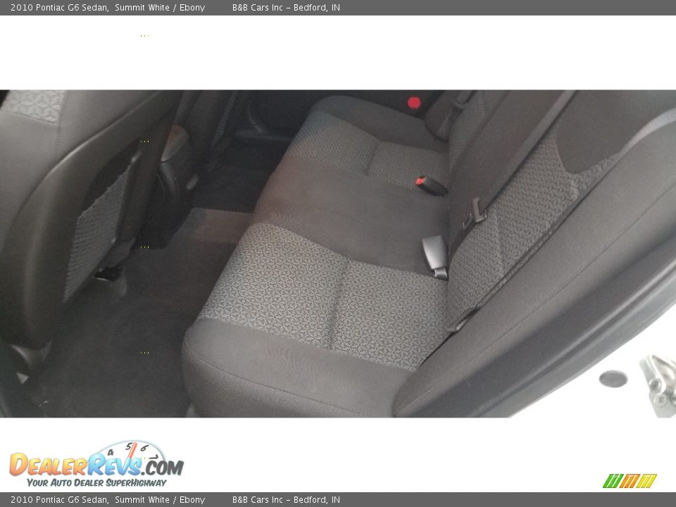 2010 Pontiac G6 Sedan Summit White / Ebony Photo #13