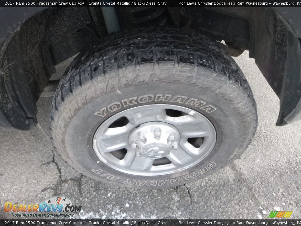 2017 Ram 2500 Tradesman Crew Cab 4x4 Granite Crystal Metallic / Black/Diesel Gray Photo #9