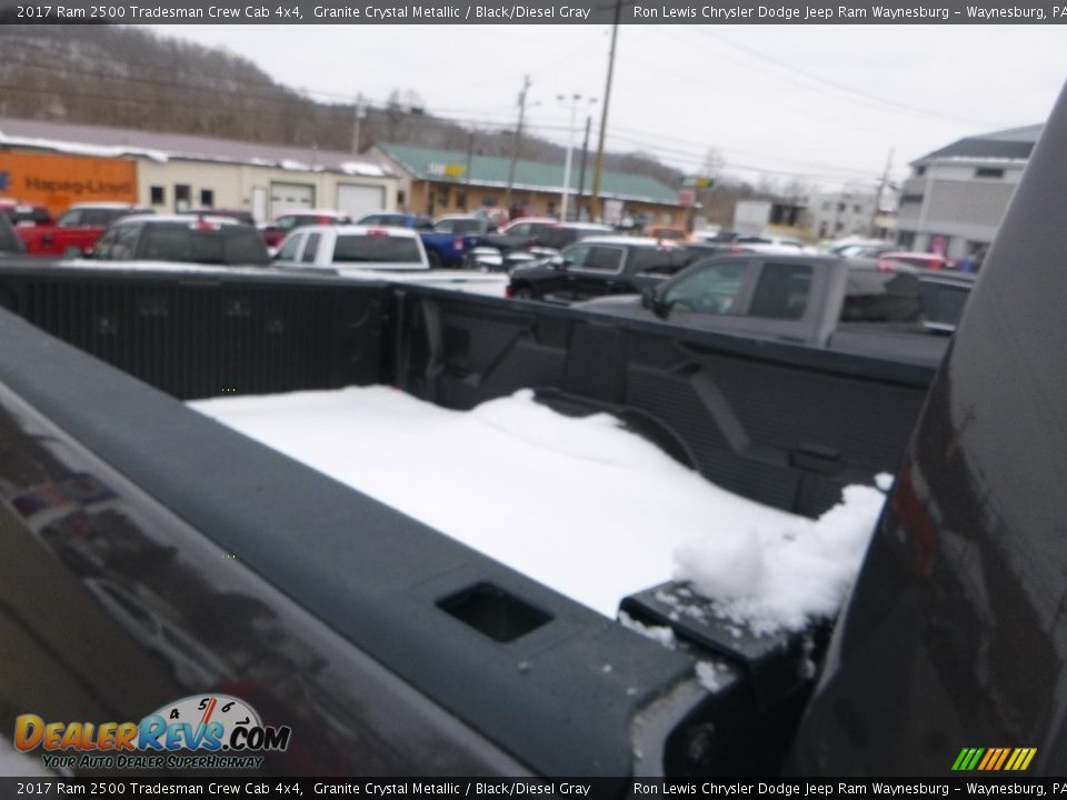 2017 Ram 2500 Tradesman Crew Cab 4x4 Granite Crystal Metallic / Black/Diesel Gray Photo #13