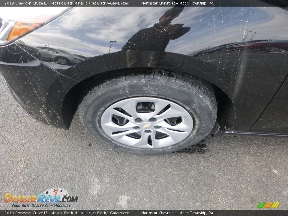 2019 Chevrolet Cruze LS Mosaic Black Metallic / Jet Black/­Galvanized Photo #2