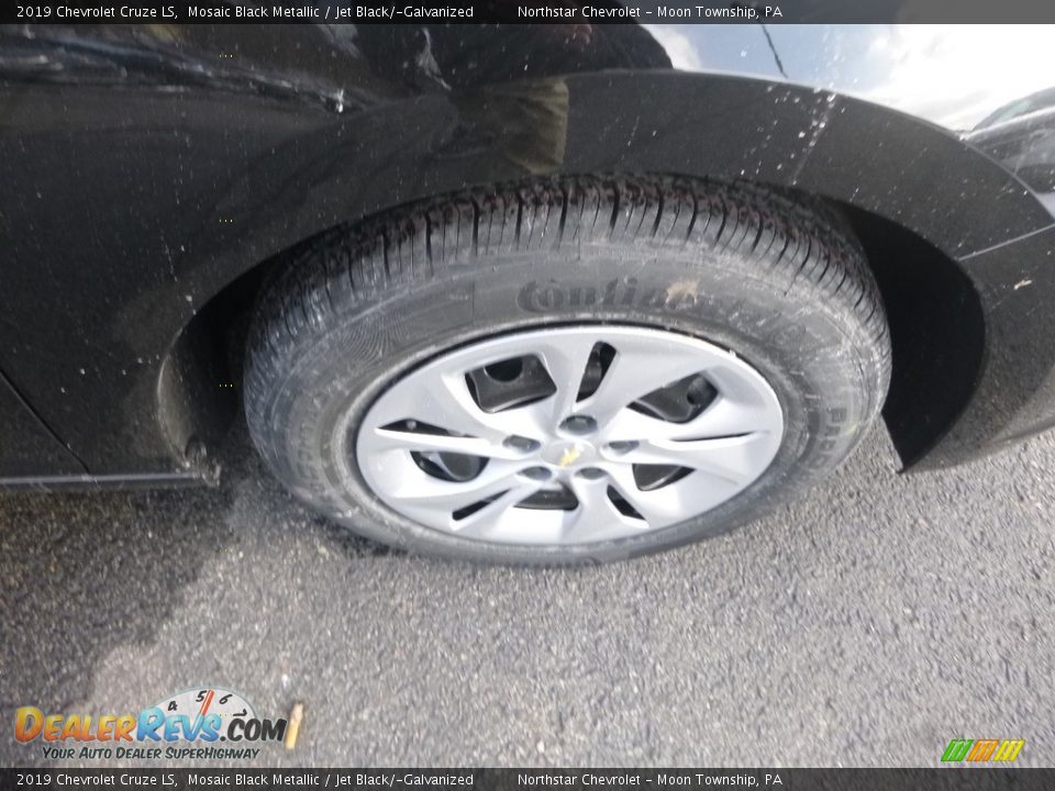 2019 Chevrolet Cruze LS Mosaic Black Metallic / Jet Black/­Galvanized Photo #10