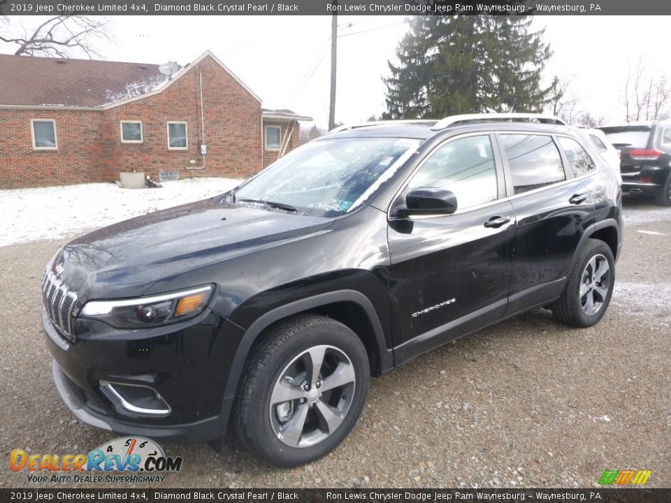 Front 3/4 View of 2019 Jeep Cherokee Limited 4x4 Photo #1