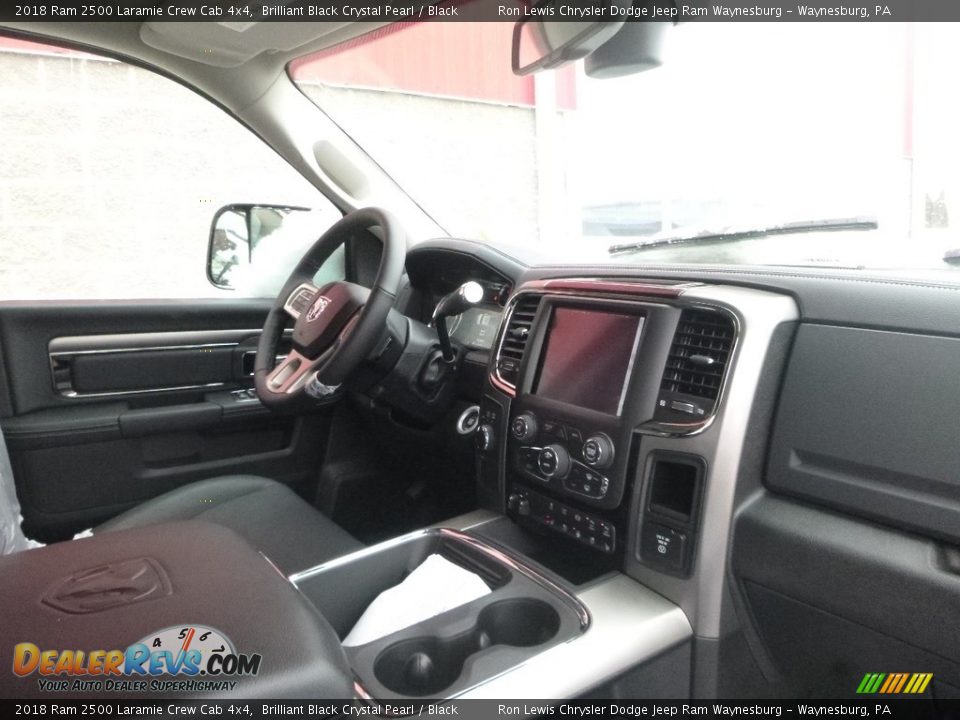 2018 Ram 2500 Laramie Crew Cab 4x4 Brilliant Black Crystal Pearl / Black Photo #10