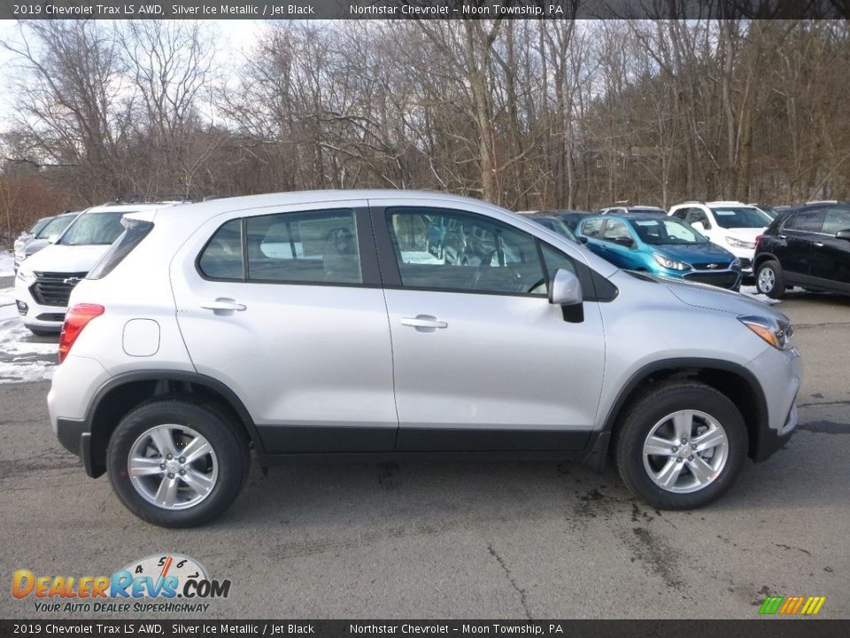 2019 Chevrolet Trax LS AWD Silver Ice Metallic / Jet Black Photo #6