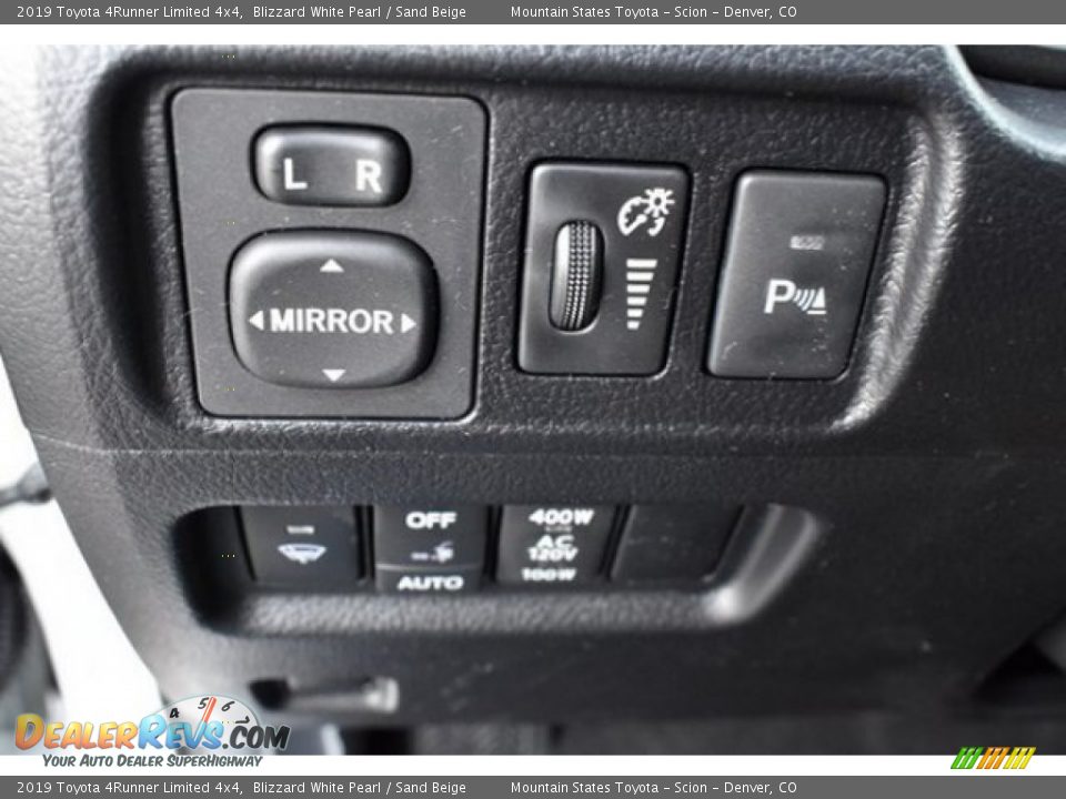 Controls of 2019 Toyota 4Runner Limited 4x4 Photo #26