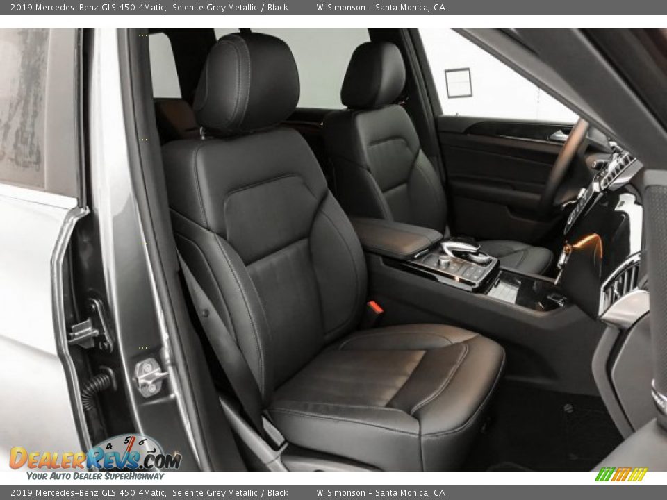 Front Seat of 2019 Mercedes-Benz GLS 450 4Matic Photo #5