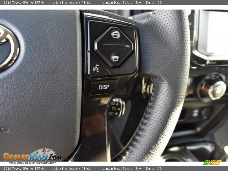 2019 Toyota 4Runner SR5 4x4 Midnight Black metallic / Black Photo #26