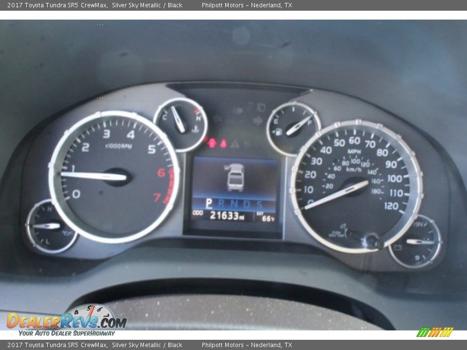 2017 Toyota Tundra SR5 CrewMax Silver Sky Metallic / Black Photo #25