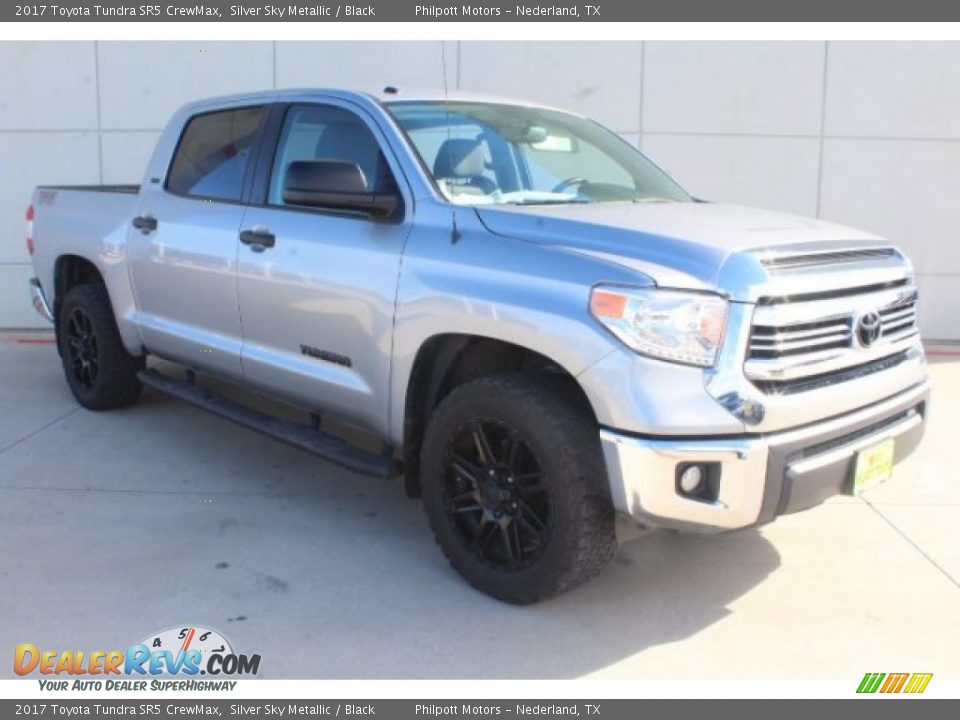 2017 Toyota Tundra SR5 CrewMax Silver Sky Metallic / Black Photo #28