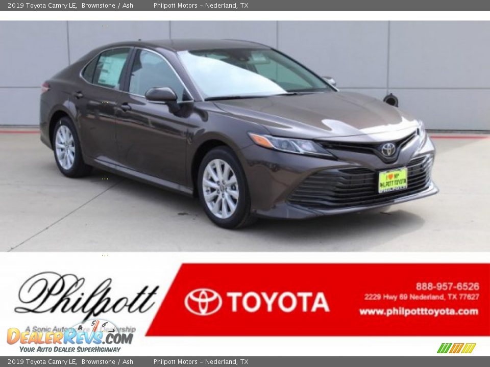 2019 Toyota Camry LE Brownstone / Ash Photo #1