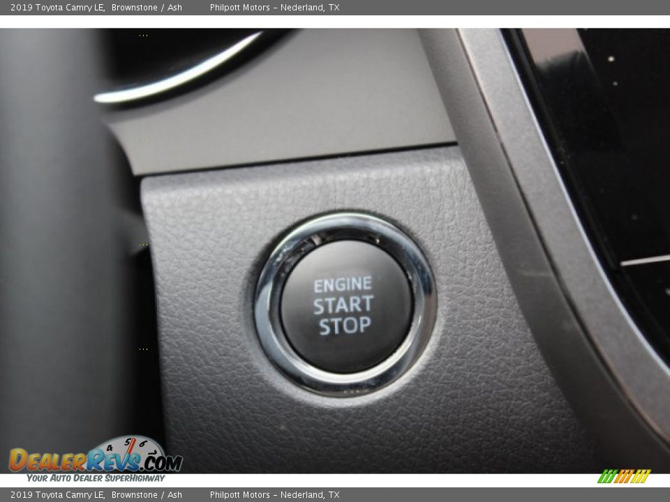2019 Toyota Camry LE Brownstone / Ash Photo #16