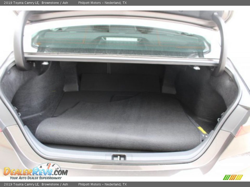 2019 Toyota Camry LE Brownstone / Ash Photo #23