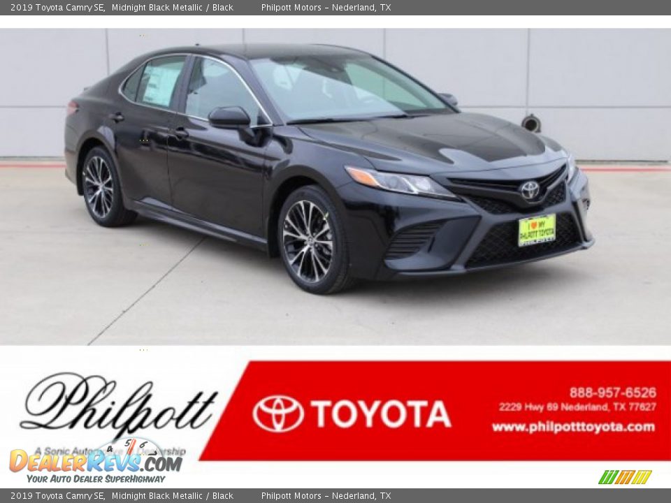 2019 Toyota Camry SE Midnight Black Metallic / Black Photo #1