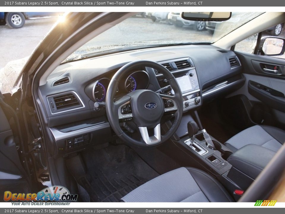 2017 Subaru Legacy 2.5i Sport Crystal Black Silica / Sport Two-Tone Gray Photo #4