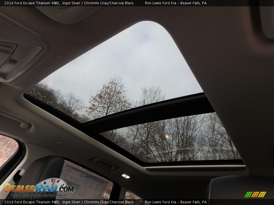 2019 Ford Escape Titanium 4WD Ingot Silver / Chromite Gray/Charcoal Black Photo #15