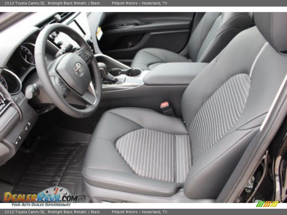 Front Seat of 2019 Toyota Camry SE Photo #10