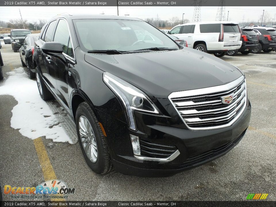 2019 Cadillac XT5 AWD Stellar Black Metallic / Sahara Beige Photo #1