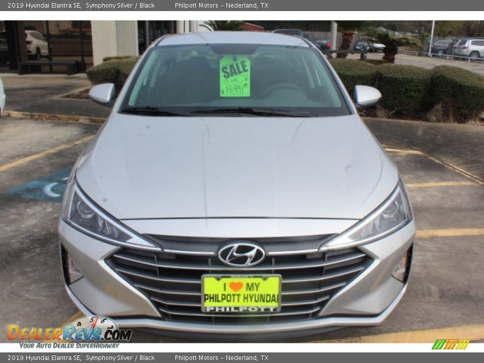 2019 Hyundai Elantra SE Symphony Silver / Black Photo #3