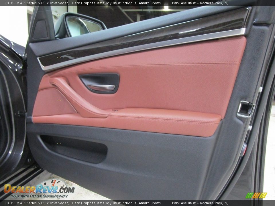 2016 BMW 5 Series 535i xDrive Sedan Dark Graphite Metallic / BMW Individual Amaro Brown Photo #11