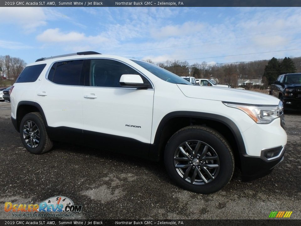 Front 3/4 View of 2019 GMC Acadia SLT AWD Photo #3