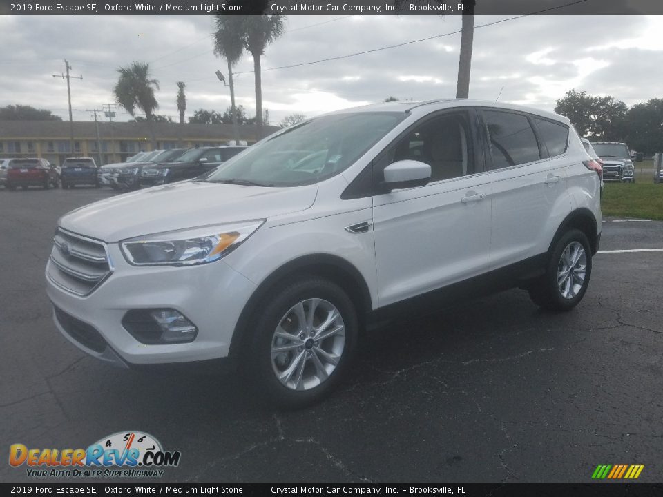 2019 Ford Escape SE Oxford White / Medium Light Stone Photo #1
